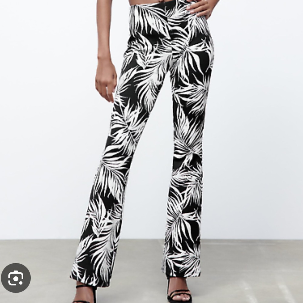 Zara Jacquard Tropical Printed Pull On Pants- M
